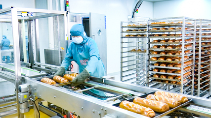 研新品、抓生產、拓市場 高新區(新市區)食品企業全力‘趕烤’食品機械創新升級